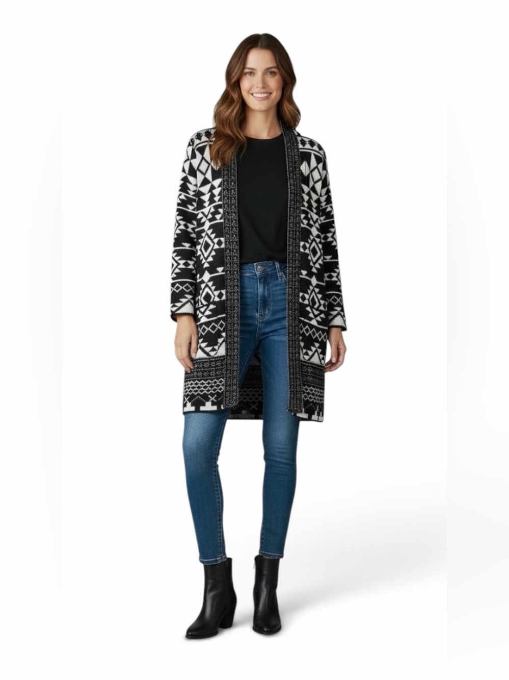 Frye NWT Women’s Black & White Geometric Pattern Open-Front Cardigan Size Large